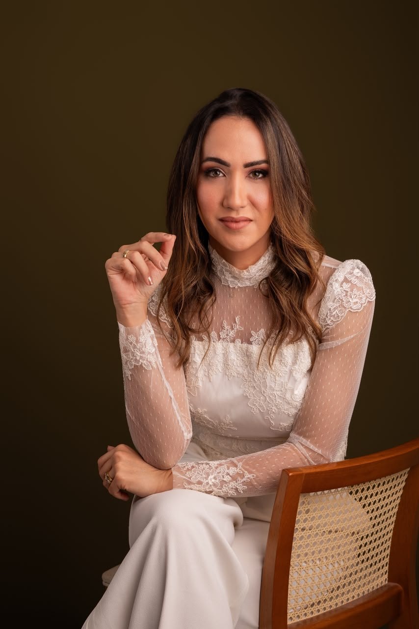 Dra. Viviane Ferrari